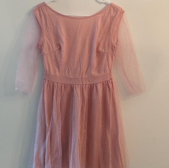 Dress - Picture 1 of 2